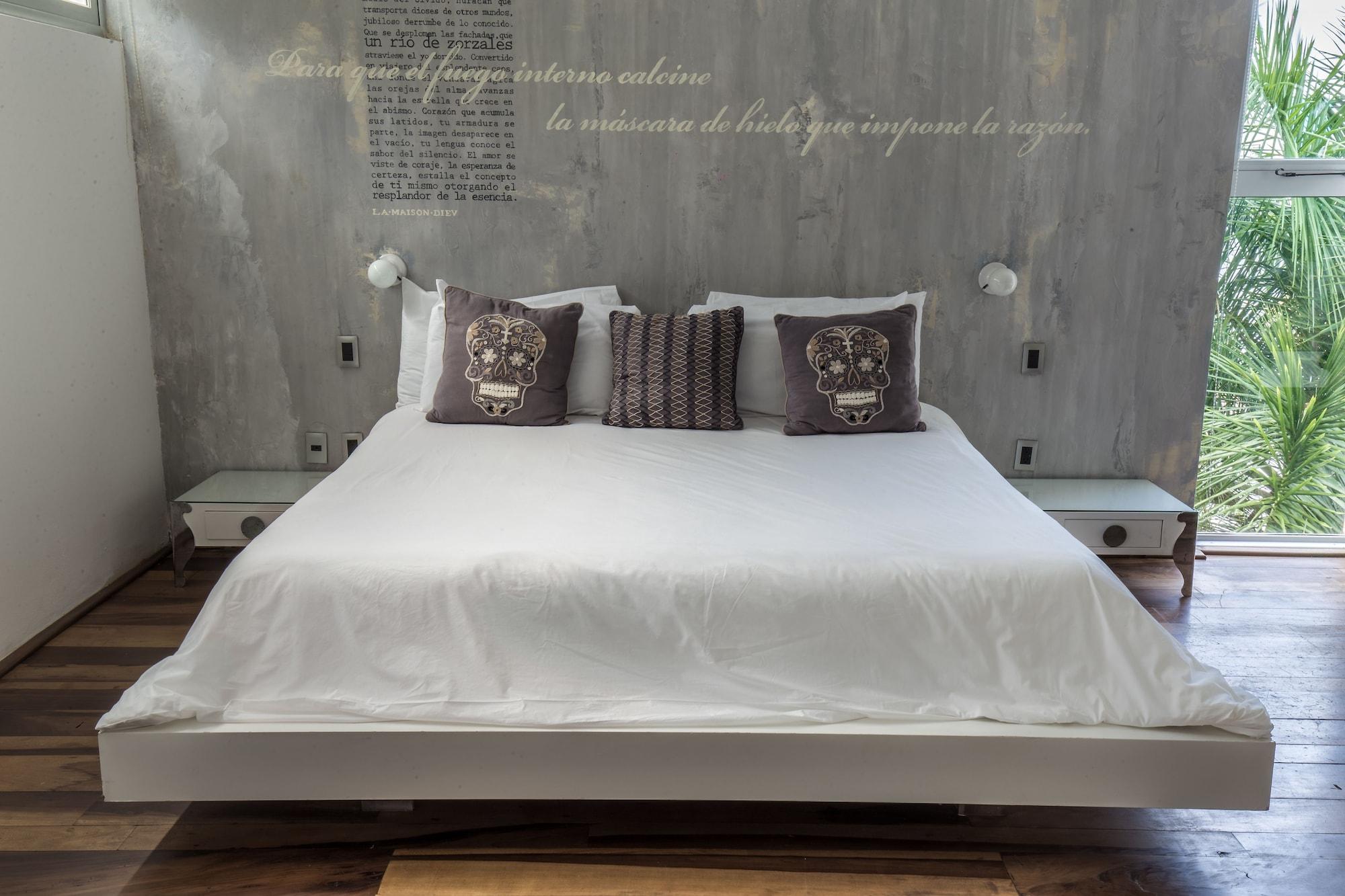 Be Playa Hotel Boutique & Rooftop Bar Playa del Carmen Exterior photo